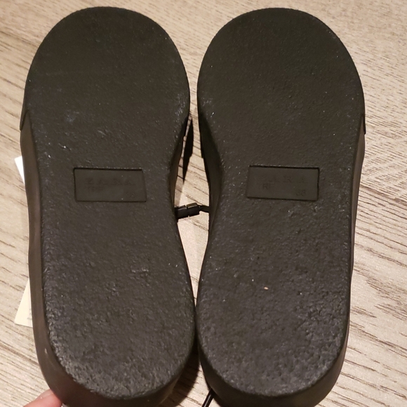 Zara TRF black leather sneakers - Picture 4 of 5